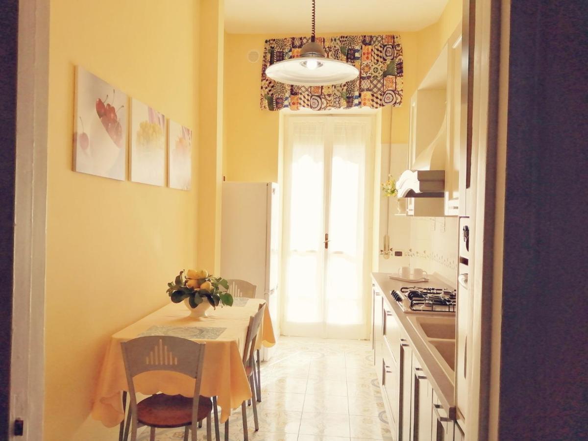 Residenza Regina Margherita カステッランマーレ・ディ・スタービア エクステリア 写真